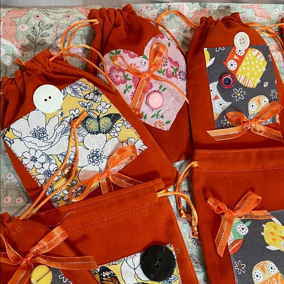 5 velvet owl, butterfly, heart jewelry bags - Picture 4 of 4